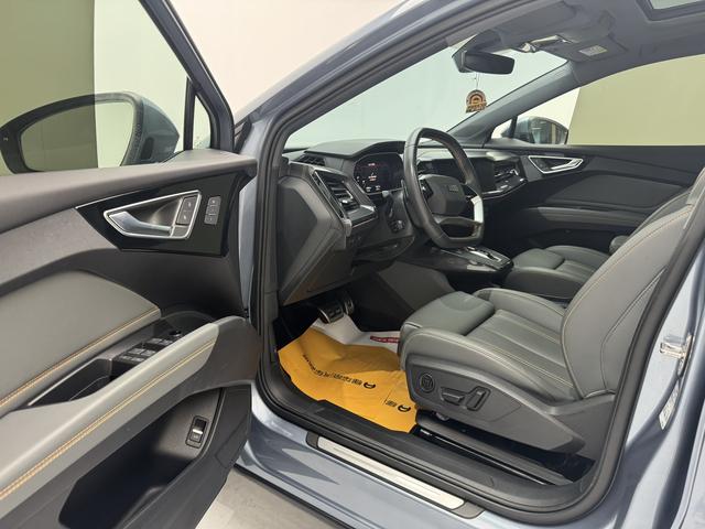 Certificated Pre-Owned Audi Q4 e-tron 2024 40 e-tron Creative Edition -u22006766