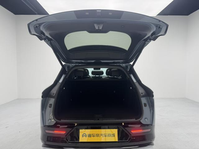 Certificated Pre-Owned ZEEKR 7X 2025 100kWh Long Range Four-Wheel Drive Intelligent Driving Version