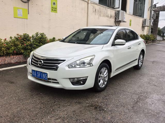 Certificated Pre-Owned Dongfeng Nissan Teana 2015 2.0L XL-Sporty UEFA Champions League Sports Edition - u22053493