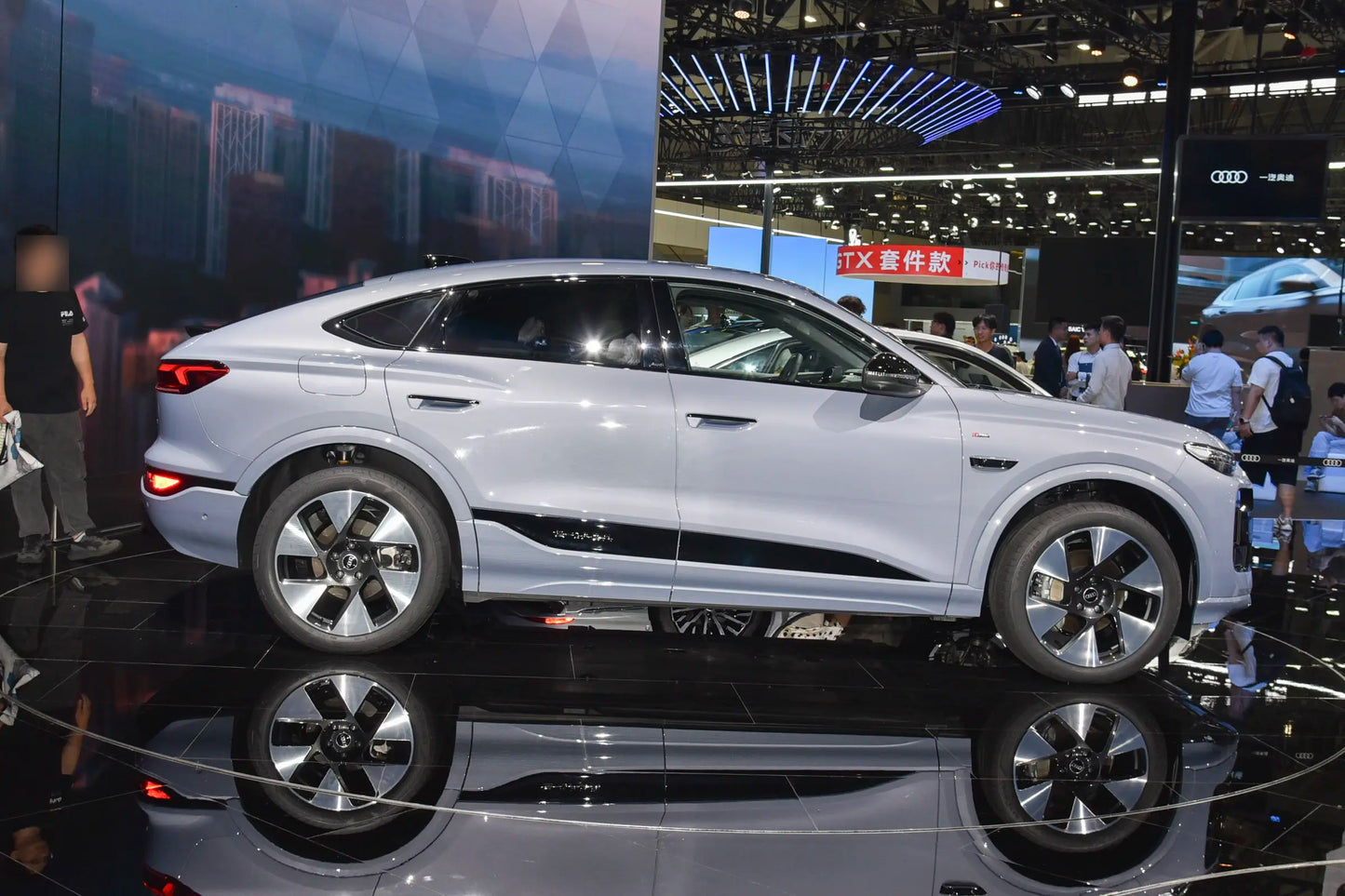 FAW-Audi Q6L Sportback e-tron