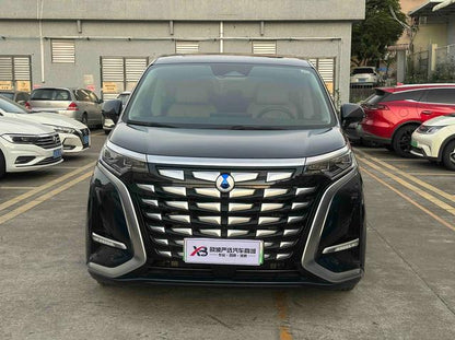 Certificated Pre-Owned Denza D9 DM 2024 1050 Premium Edition -u21993527