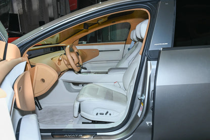 AVATR 12-Hybrid REEV