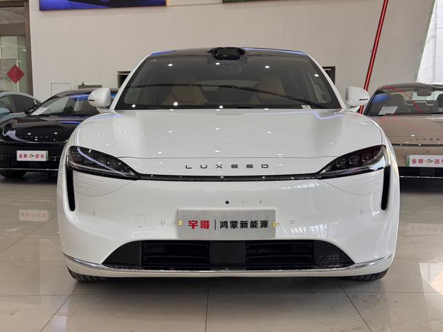 Certificated Pre-Owned Zhijie R7 2024 Edition All-electric 100kWh Ultra Four-wheel Drive Version -u22522433