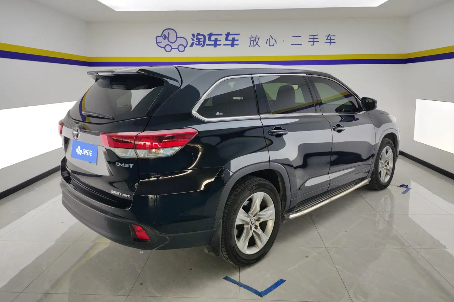 Certificated Pre-Owned Highlander 2018 2.0T Four-wheel Drive Luxury Edition 7-seater National V Standard - u22442075