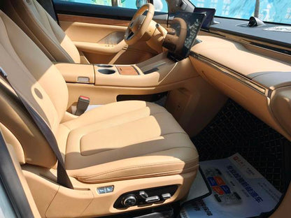 Certificated Pre-Owned Zhijie R7 2024 All-Electric 100kWh Ultra Four-Wheel Drive Version -u22583907