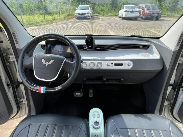 Certificated Pre-Owned SAIC-GM-Wuling Hongguang MINIEV 2022 Makalong Premium Edition Lithium Iron Phosphate -u22311558