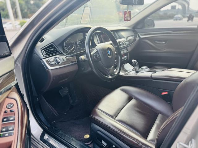 Certificated Pre-Owned BMW 5 Series 2014 525Li Luxury Design Package - u22545315