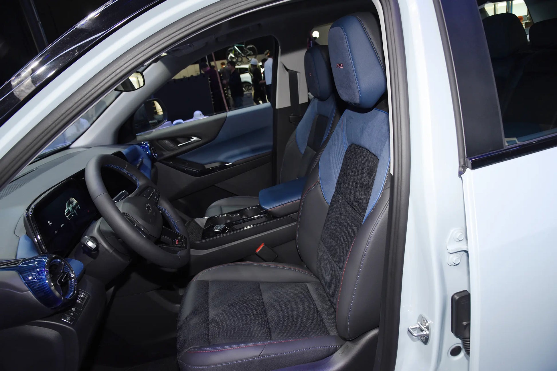 SAIC-GM Chevrolet Equinox Plus -Hybrid PHEV