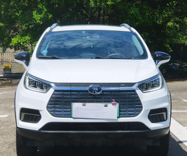 Certificated Pre-Owned BYD Yuan EV 2019 EV360 Intelligent Connected Delightful Elegant Model