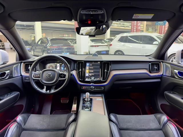 Certificated Pre-Owned Volvo XC60 PHEV 2019 T8 E-Drive Hybrid Inscription Sport Edition, China V Emission Standard