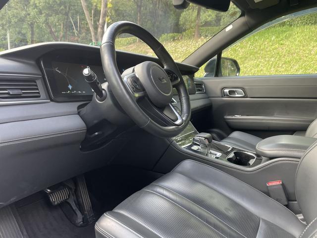 Certificated Pre-Owned Li Auto ONE 2020 Extended-Range 6-Seater Edition -u22599327