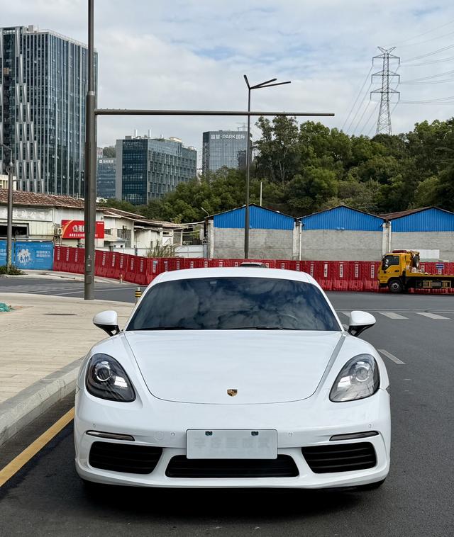 Certificated Pre-Owned Porsche 718 2016 Cayman 2.0T - u22574387