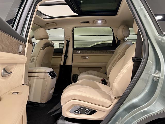 Pre - Owned 2022 AITO M7 Two - Wheel Drive Comfort Edition