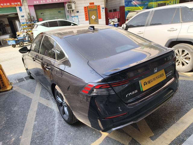 Certificated Pre-Owned Accord PHEV 2025 e:PHEV Premium Edition -u22449751
