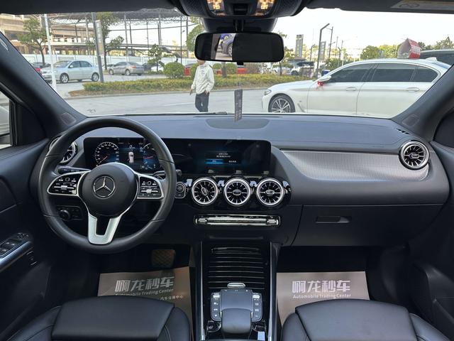 Certificated Pre-Owned Mercedes-Benz GLA 2022 Refreshed GLA 200 - u22546278