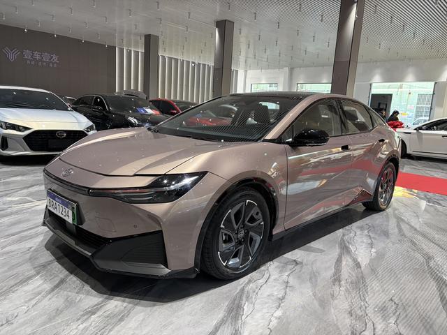 Certificated Pre-Owned Toyota bZ3 2023 Long Range Premium -u22764322