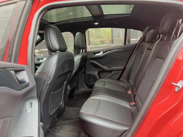 Certificated Used Ford Focus 2020 Hatchback EcoBoost 180 Automatic ST Line - u22066842