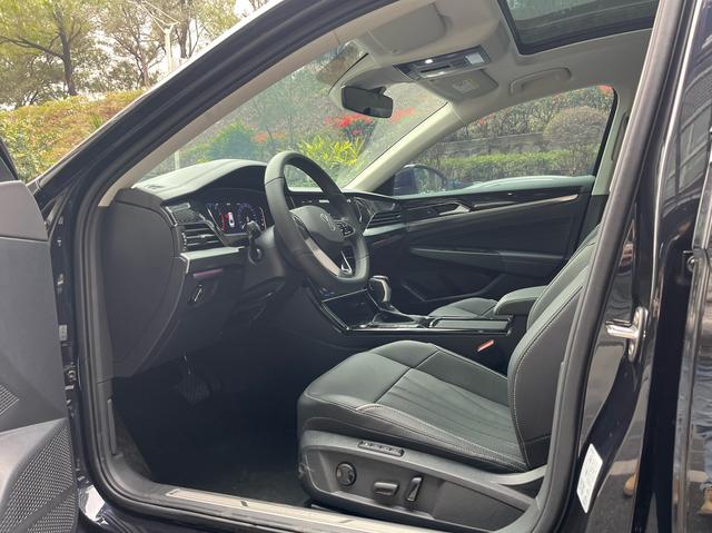 Certificated Pre-Owned Volkswagen Passat 2024 Outstanding Edition 380TSI Starry Dragon Glory Edition - u22556370