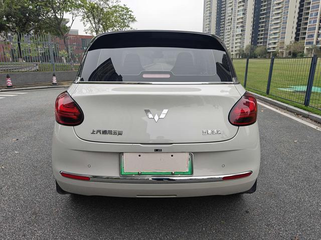 Pre-Owned Wuling Bingguo 2023 Model 333KM Lingxi Internet + Edition