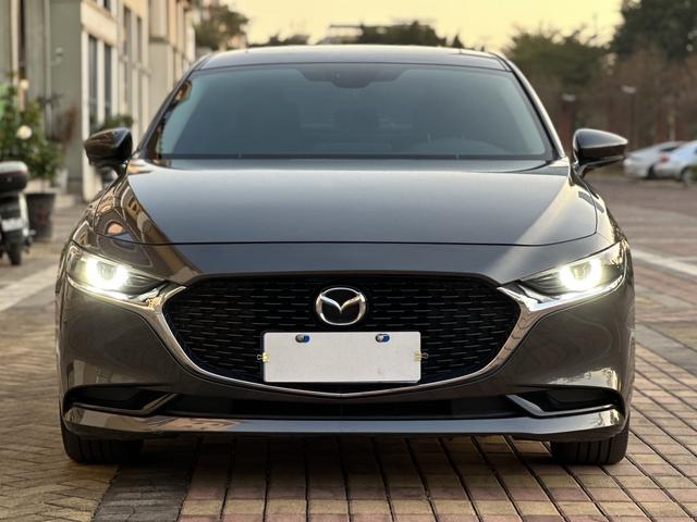 Certificated Pre-Owned Mazda 3 Axela 2021 2.0L Automatic Premium Edition - u22412794