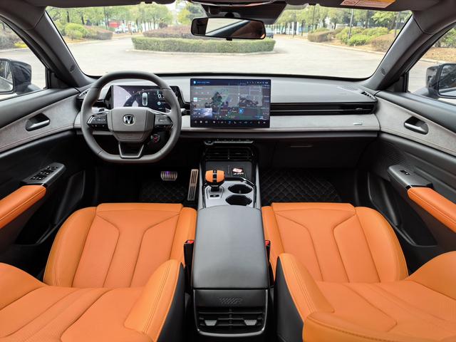 Certificated Pre-Owned Changan UNI-V 2025 Third Generation 1.5T 500Bar Premium Sporty Model - u22104333