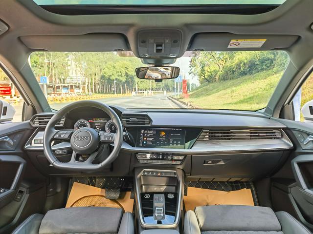 Certificated Pre-Owned Audi A3 2024 A3L Limousine 35 TFSI Luxury Sporty Edition - u22627506