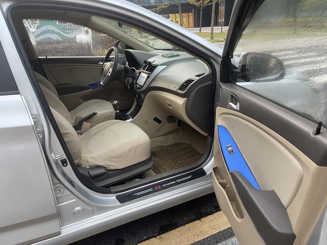 Certificated Pre-Owned Hyundai Verna 2010 4-Door Sedan 1.4L Manual Comfort GS - u22111120