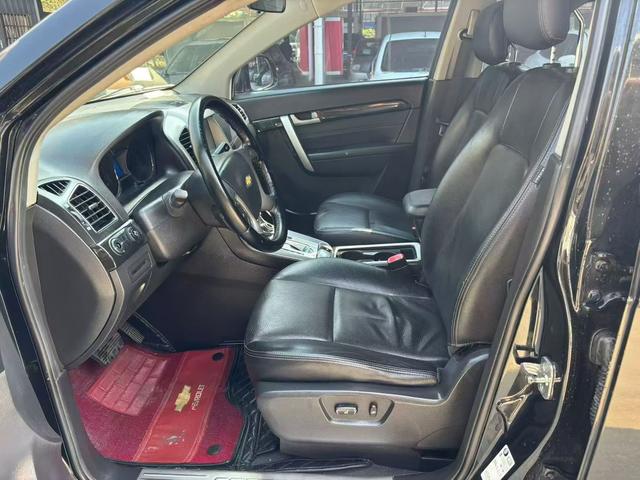 Certificated Used SAIC-GM Chevrolet Captiva 2015 Model 2.4L Two-Wheel Drive City Edition 7-Seat