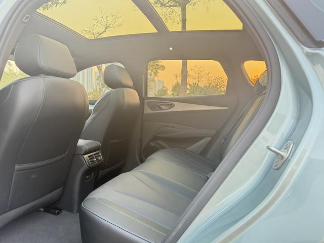 Certificated Pre-Owned BYD Seal 06DM Wagon 2025 DM-i 150KM Flagship Version -u22488166