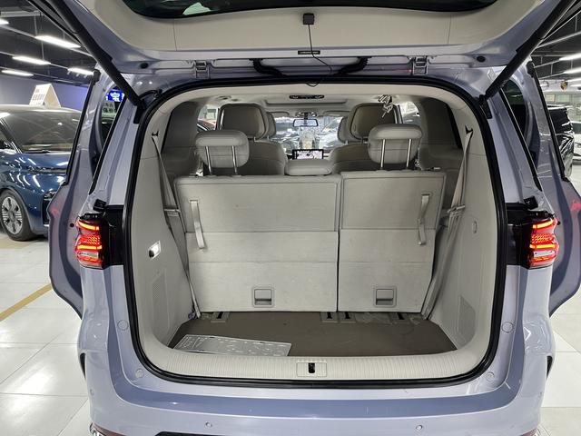 Certificated Pre-Owned Roewe iMAX8 EV 2022 First-Class Platinum Edition -u22532196