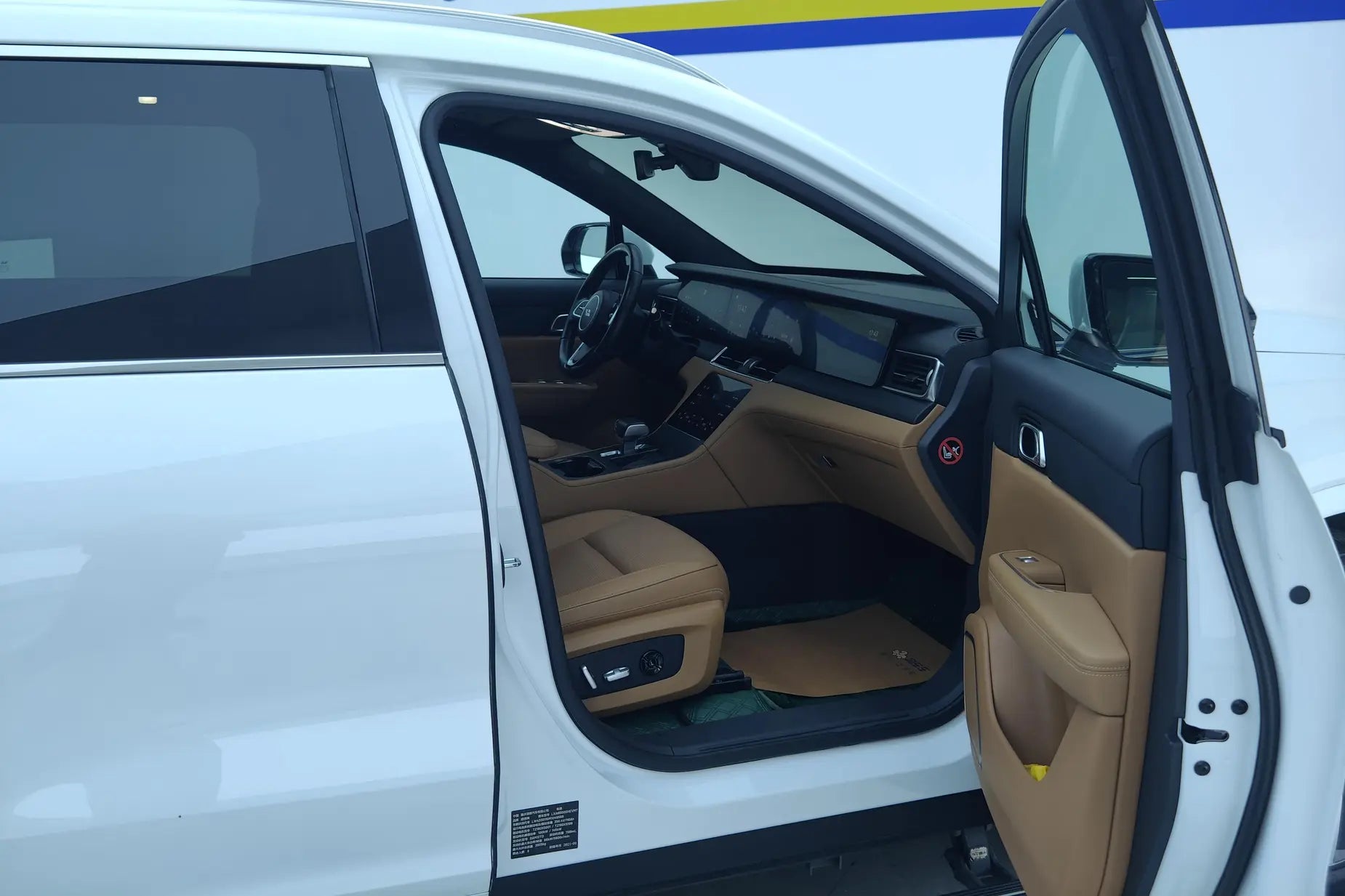 Certificated Pre-Owned Li Auto ONE 2021 Extended-Range 6-Seater Edition -u22081003