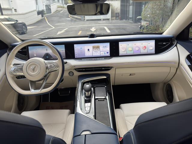 Certificated Pre-Owned VOYAH FREE 2021 4WD Standard Extended-Range Exclusive Luxury Package -u22599498