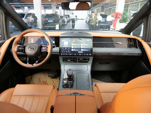 Certificated Pre-Owned GAC Trumpchi E9 PHEV 2025 2.0TM Super Fast Charging Premium Edition -u22100793