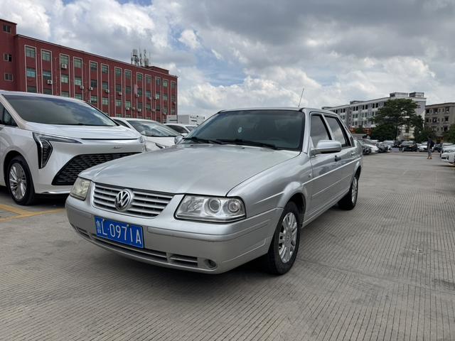 Certificated Pre-Owned Santana Vista 2004 1.8L Manual Taxi Edition - u20864911