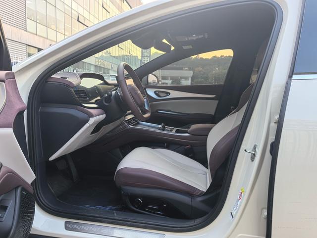 Certificated Pre-Owned BYD Seal 07DM 2025 Intelligent Driving Version DM-i 125KM Premium -u22691815