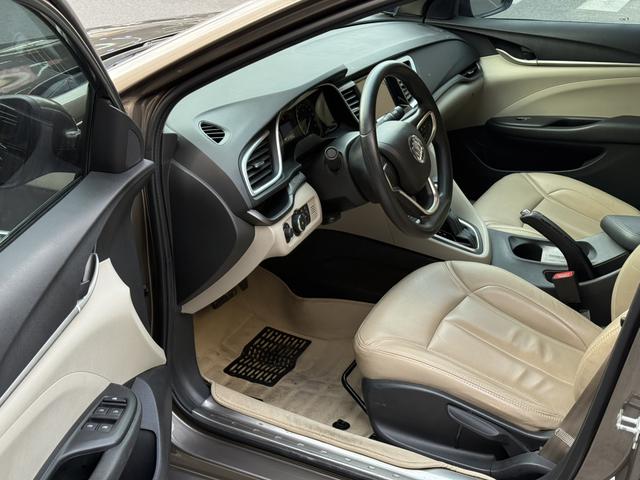 Certificated Pre-Owned SAIC-GM Buick Excelle 2016 15N Automatic Entry Model - u22766391