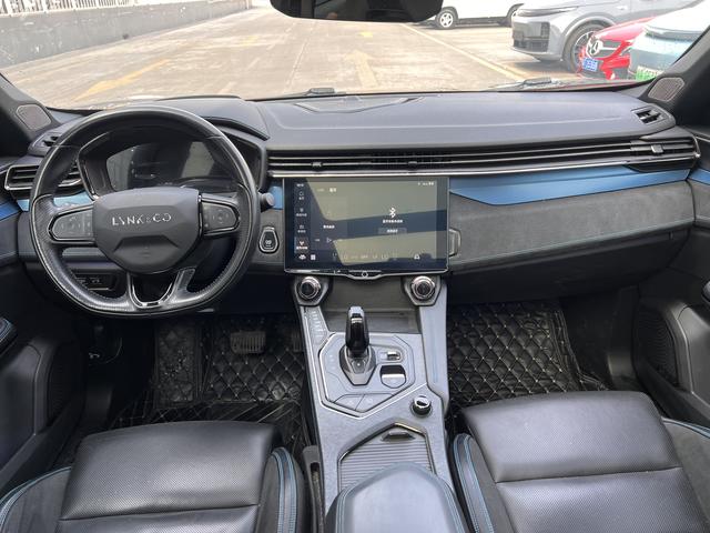 Certificated Pre-Owned Lynk & Co 05 EM-P 2021 PHEV 1.5TD HALO -u22597234