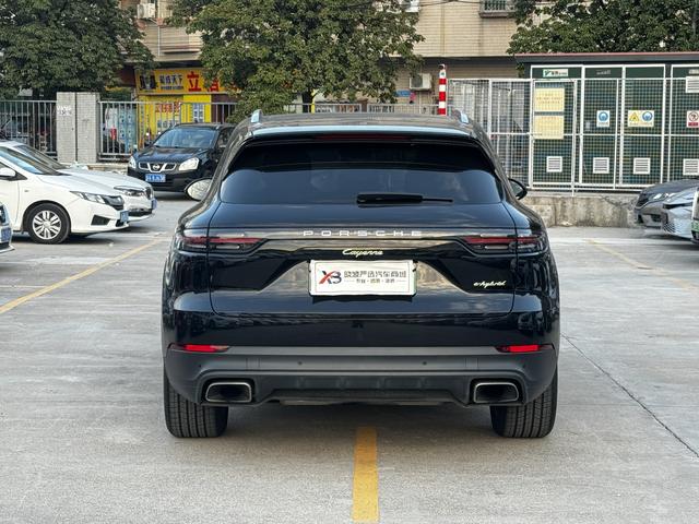 Certificated Pre-Owned Porsche Cayenne E-Hybrid 2019 Cayenne E-Hybrid 2.0T -u22717859