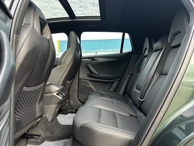 Certificated Pre-Owned Lynk & Co 06 EM-P 2023 PHEV Remix Hero -u21671341