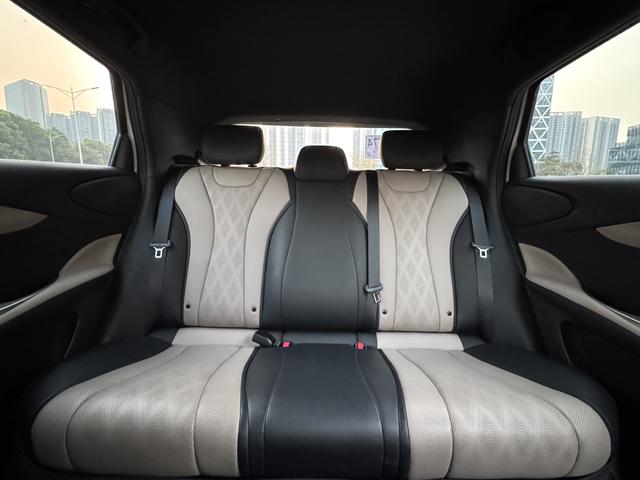 Certificated Pre-Owned BYD Dolphin 2023 Freedom Edition -u22465472