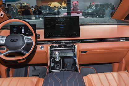 JAC Ruifeng RF8 -Hybrid PHEV