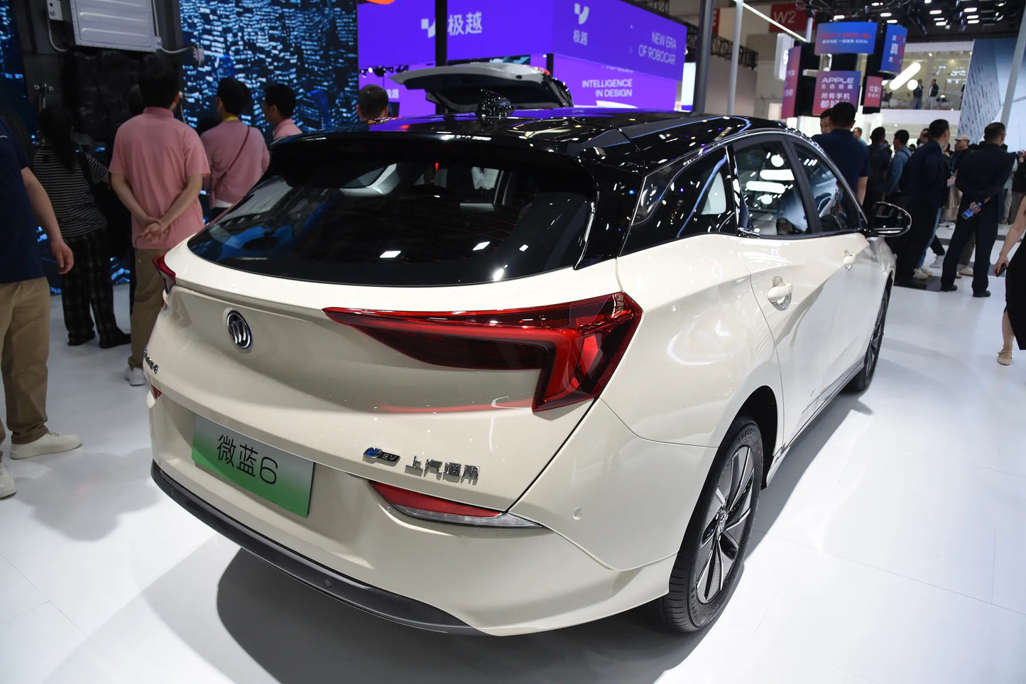 SAIC-GM Buick Velite 6