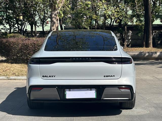 Certificated Pre-Owned Geely Galaxy E8 2024 Edition 550km MAX -u21864049