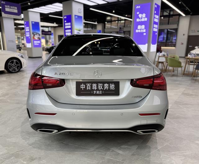Certificated Pre-Owned Mercedes-Benz A-Class 2023 A 200 L Sport Sedan Fashion Edition - u21899955