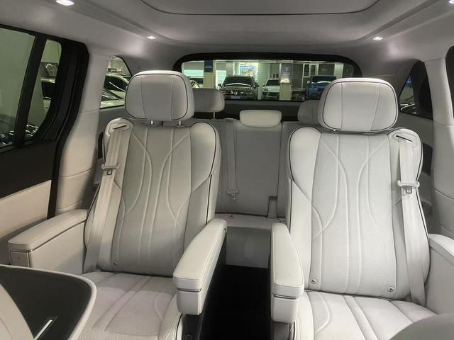 Certificated Pre-Owned XPENG X9 2024 Model 640 Four-Wheel Drive High-Performance Max-u22152283