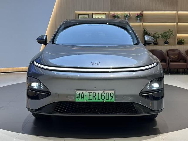 Certificated Pre-Owned XPENG G6 2025 625 Long Range Max Technology Edition -u22568075