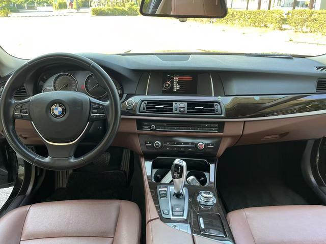 Certificated Pre-Owned BMW 5 Series 2017 525Li Leading Edition - u22569673