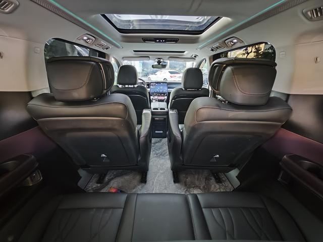 Certificated Pre-Owned GAC Trumpchi M8 2024 Master Series 2.0TGDI Ultimate Edition - u21240271