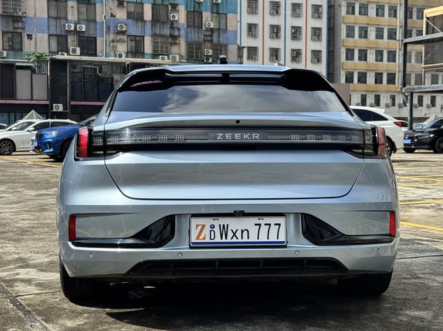 Pre-Owned ZEEKR 001 2023 YOU Version 100kWh 4WD