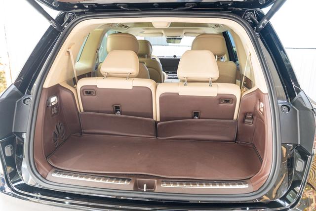 Certificated Pre-Owned Wenjie M9 2024 Extended-Range Ultra Six-Seater Edition -u22061480